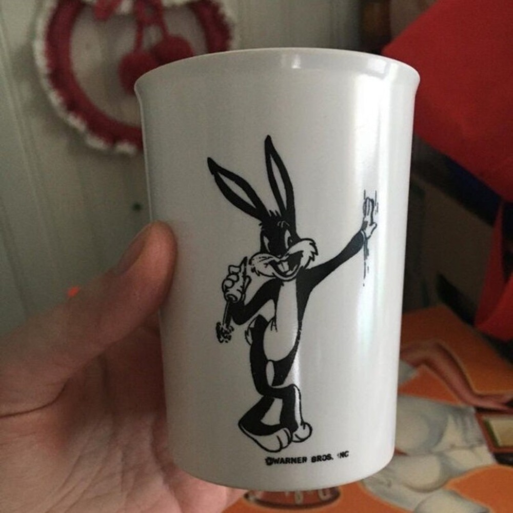 1980 B U G S plastic Lexington cup